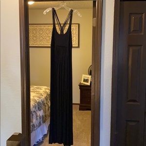 Super soft Black maxi
